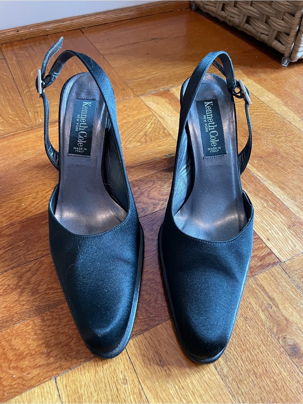 Kenneth Cole-Women's Black Slingback Block Heel Pumps -     6 1/2